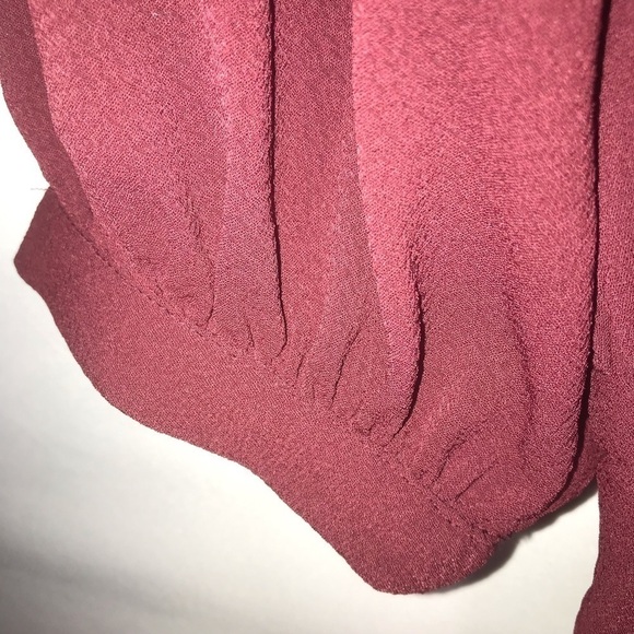 Women's Express Burgundy Short Sleeve Modest Dress - Picture 7 of 13